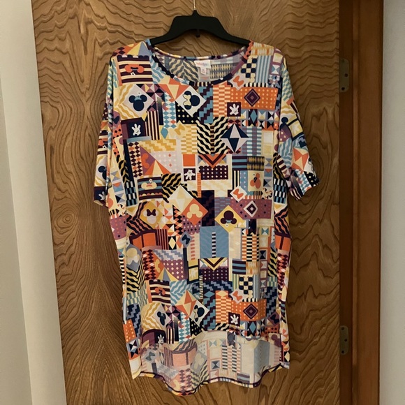 💗 LuLaRoe Disney Collection - 2 Size M Irma’s - Bundle - Picture 2 of 8